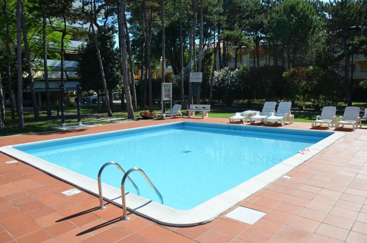 Appartamento Sporting Bibione Exteriör bild